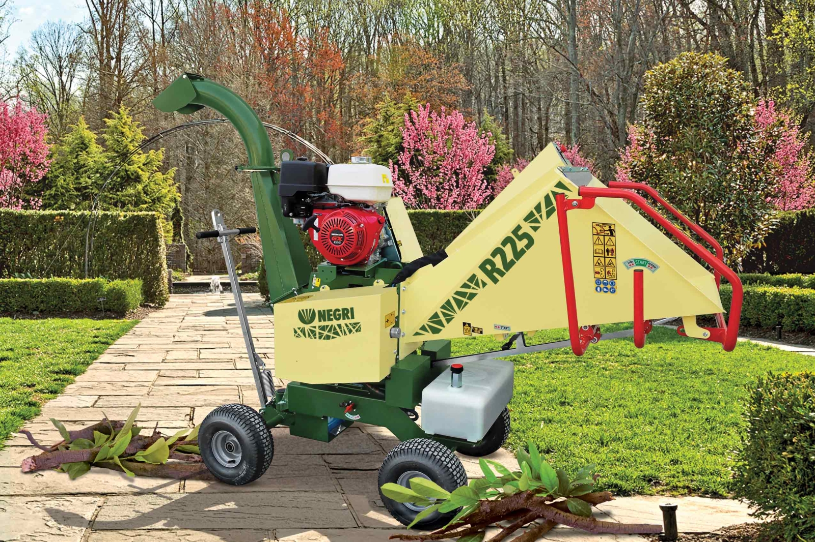 Hakselaar R225 benzinemotor Honda GX390, handstart